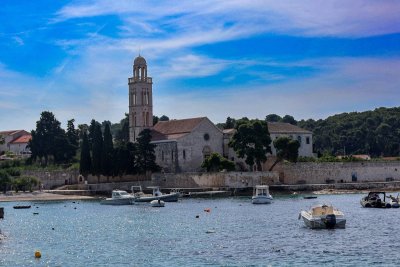 Hvar is het Kroatische eiland dat de drukte nog mist